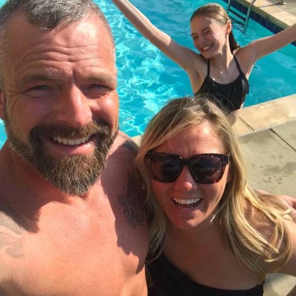 Meet your Posher, Becca - Picture 1 of 1